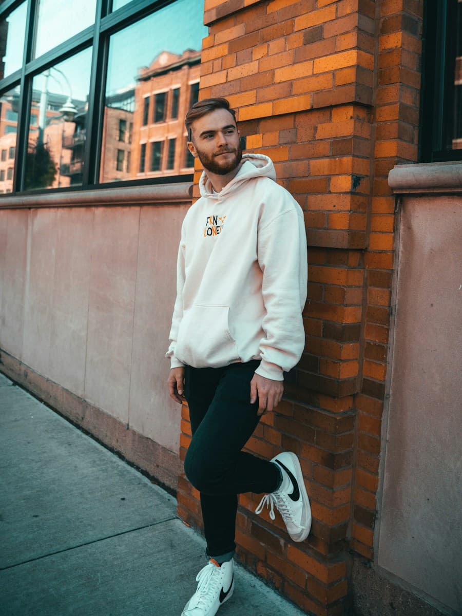 Hoodie and Air Force 1, that's the whole fit.